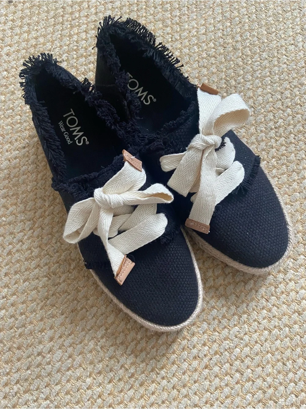 Toms Black Carolina Lace-Up Espadrille Size 7.5